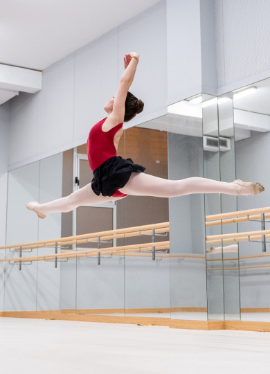 ¿Por qué elegir enseñanzas oficiales de danza?